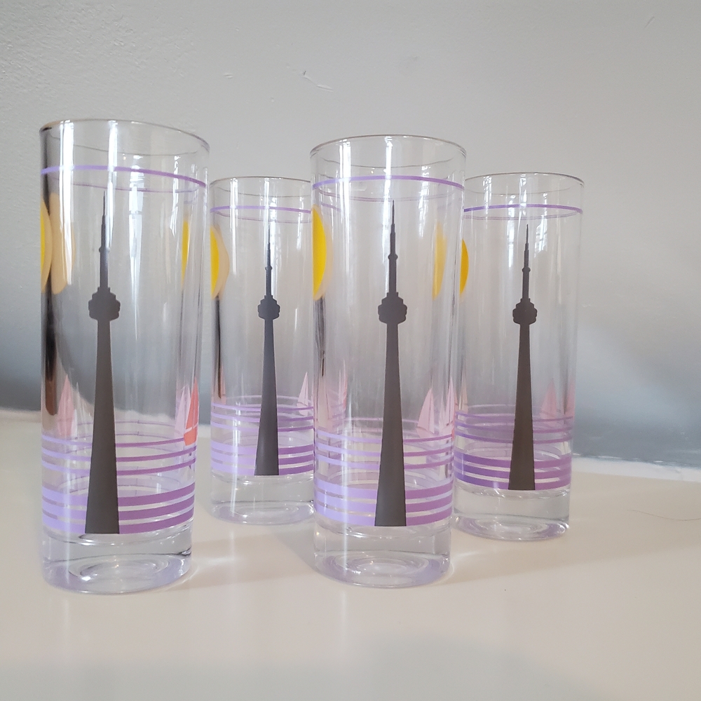 Retro-Inspired CN Tower Collins Cocktail Glasses — Set of 4